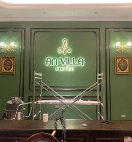 Biển chữ inox đèn led hắt nền